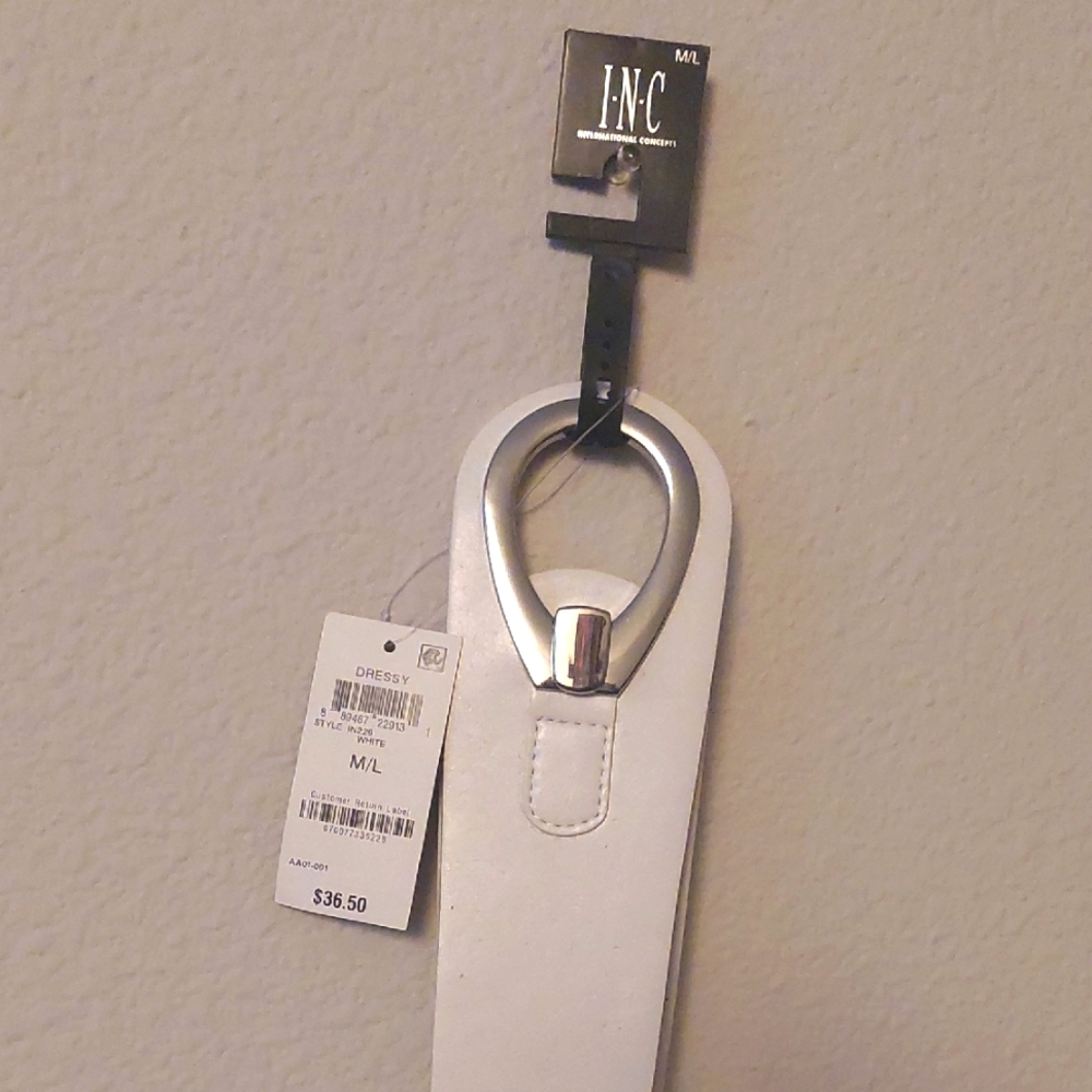 INC International Concepts White Belt Accessories, Size M/L